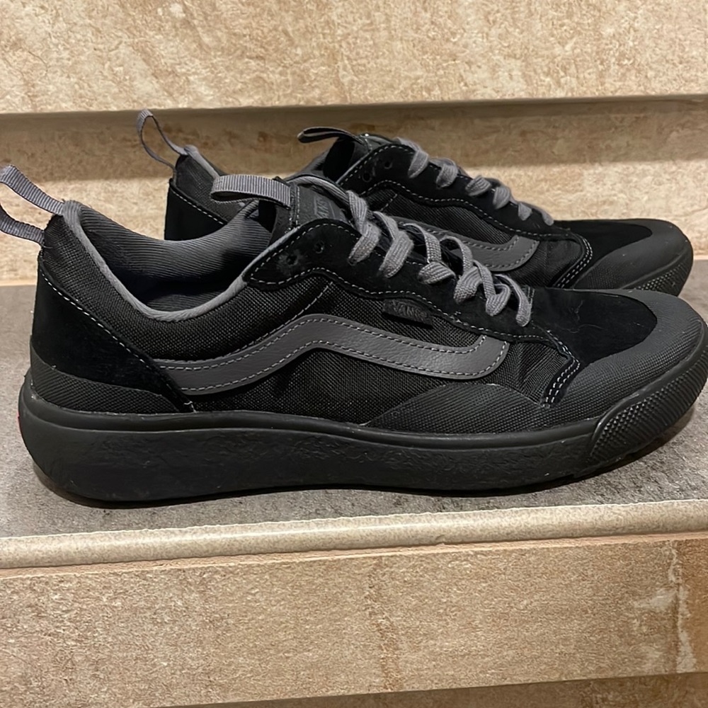 Vans Ultrarange EXO. Worn twice around the neighborhood and didn’t fit my foot